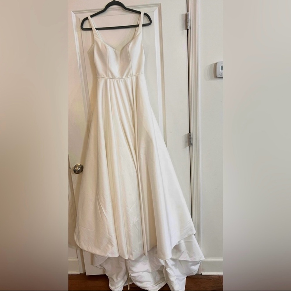 Jenny Yoo Elegant Cream Wedding Dress - Picture 3 of 6